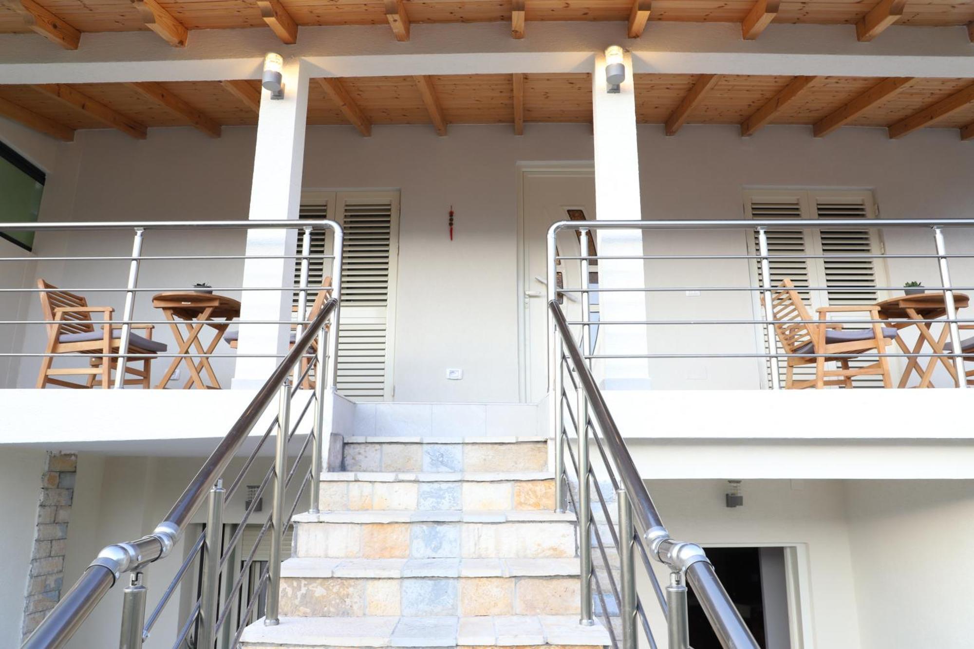 Guesthouse Kazazi Μπεράτ Εξωτερικό φωτογραφία