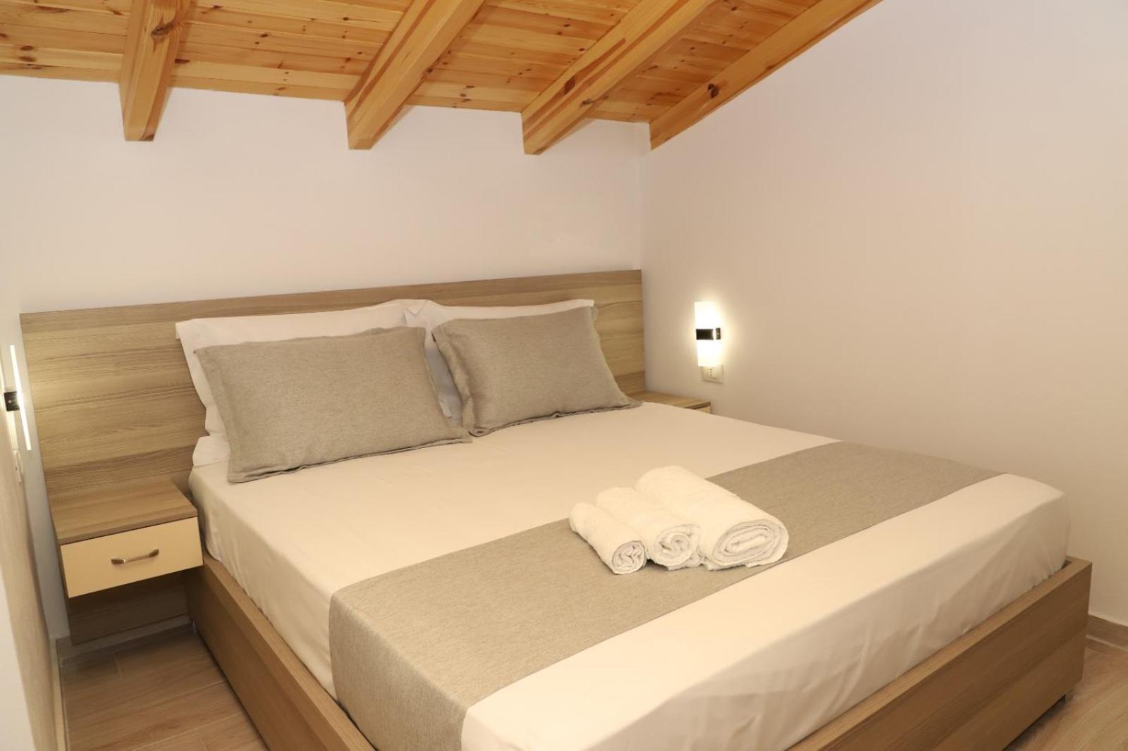 Guesthouse Kazazi Μπεράτ Εξωτερικό φωτογραφία